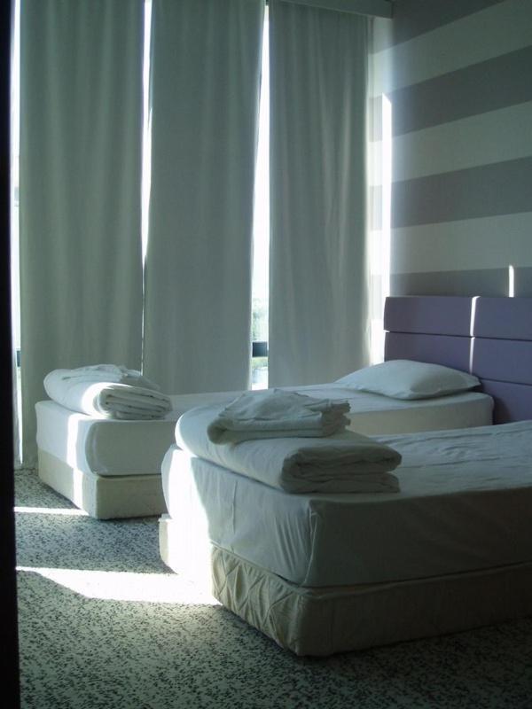 Riviera Blue Hotel Pantai Sunny Luaran gambar
