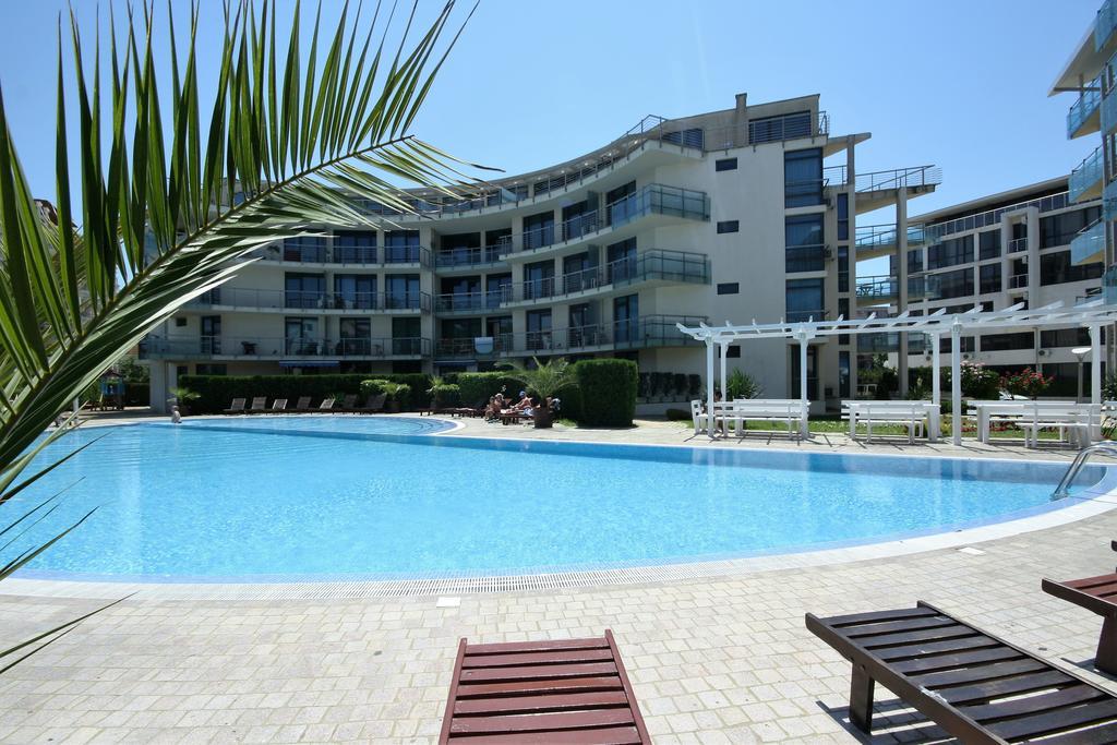 Riviera Blue Hotel Pantai Sunny Luaran gambar