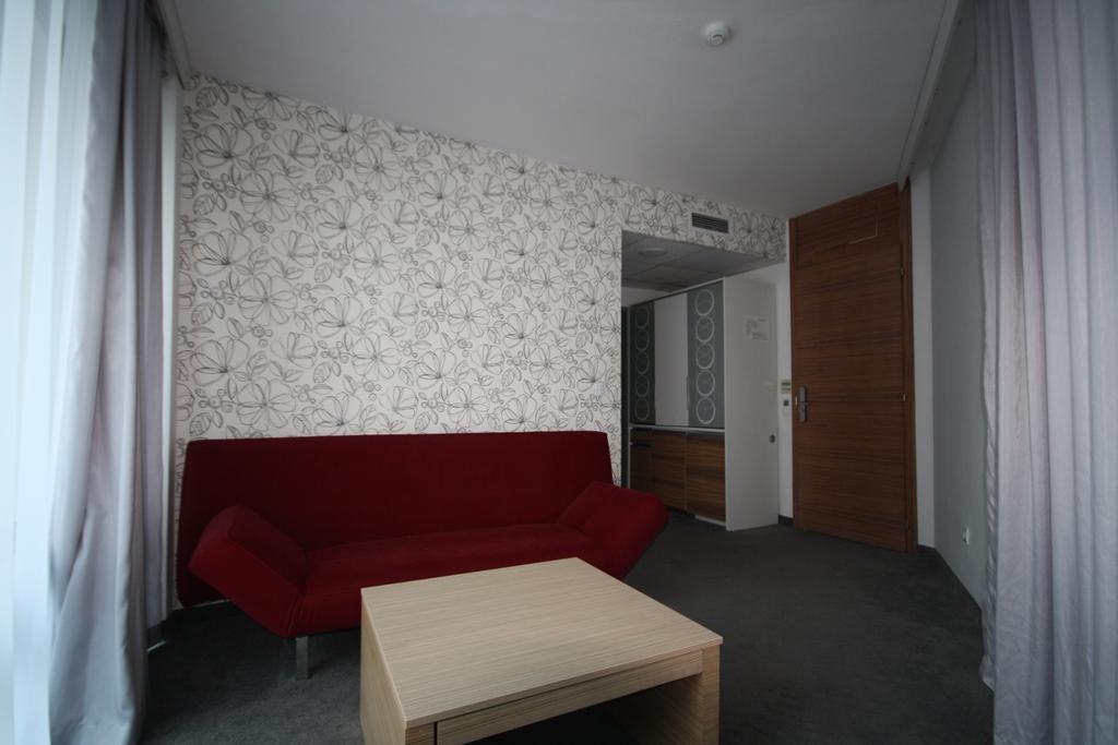 Riviera Blue Hotel Pantai Sunny Luaran gambar